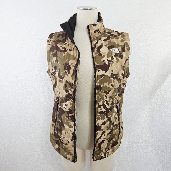 The North Face women's Tamburello packable puffer Vest Digital Camo Small NO ZIP - Picture 2 of 10